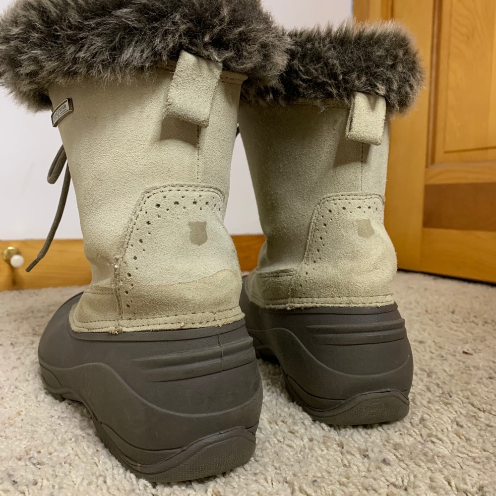 Field and stream snow boots size 10